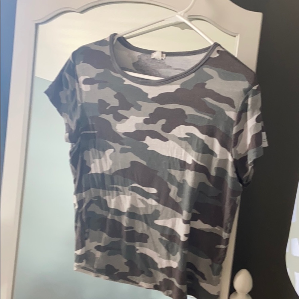Cameo T shirt!